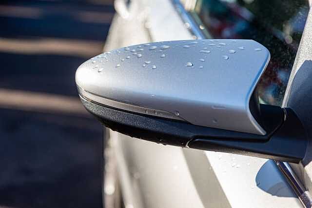 Hyundai i20 5 Dr 1.0 T-GDi 100ps Premium 48 Volt Hybrid