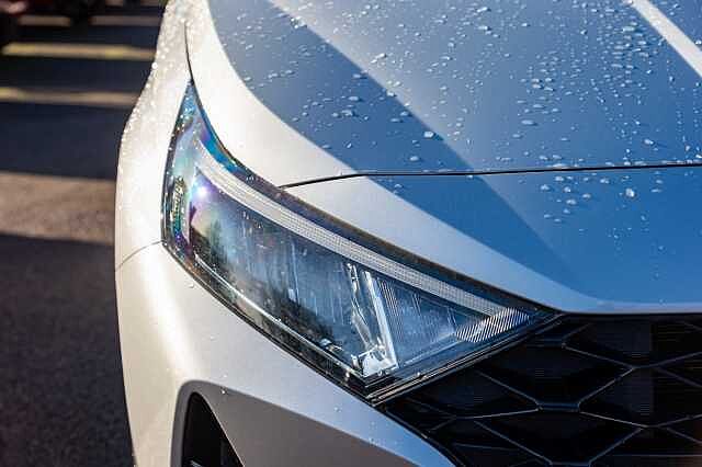 Hyundai i20 5 Dr 1.0 T-GDi 100ps Premium 48 Volt Hybrid