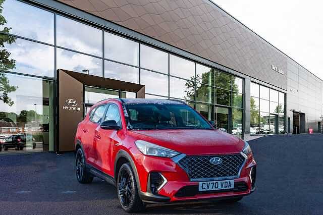 Hyundai TUCSON 5Dr 1.6CRDi (136ps) N Line 48V Hybrid Red