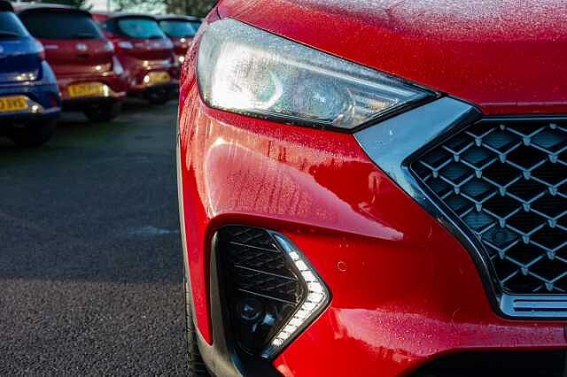 Hyundai TUCSON 5Dr 1.6CRDi (136ps) N Line 48V Hybrid Red