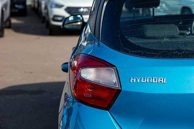 Hyundai i10 1.2 SE Connect 5 Door