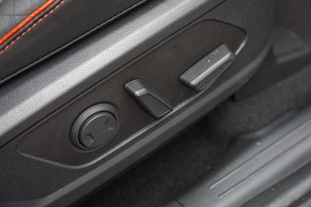 Hyundai Tucson Estate 1.6T Plug-in Hybrid N Line S 5dr 4WD Auto