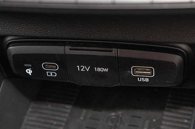 Hyundai Bayon Hatchback 1.0 TGDi Ultimate 5dr DCT