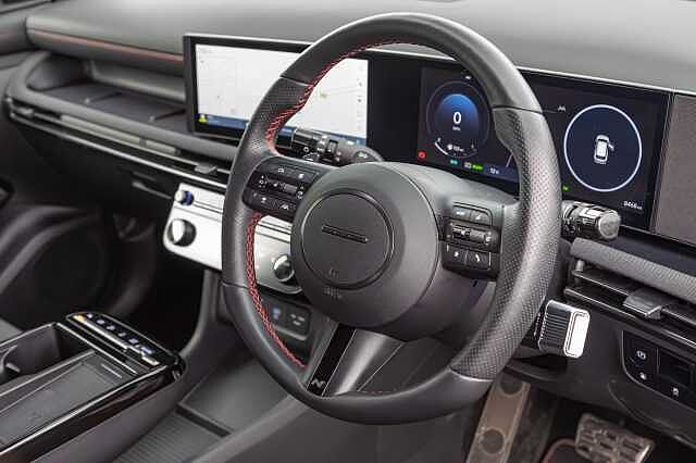 Hyundai TUCSON ESTATE 1.6T Plug-in Hybrid N Line 5dr Auto White