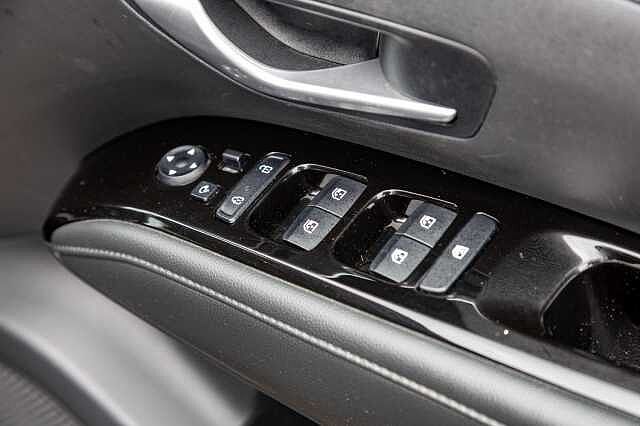 Hyundai TUCSON HYBRID 1.6 T-GDi (230ps) Premium