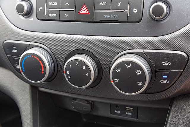 Hyundai i10 Hatchback 5d 1.0 (67ps) PLAY