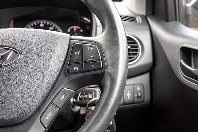 Hyundai i10 Hatchback 5d 1.0 (67ps) PLAY