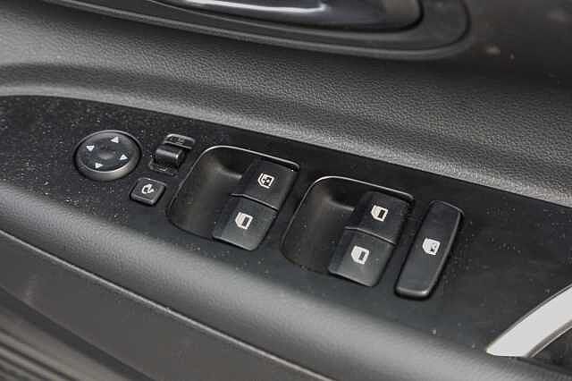 Hyundai i20 1.0T GDi Premium 5dr