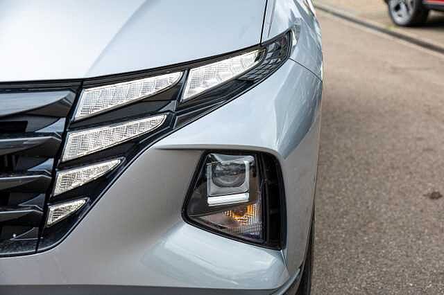 Hyundai TUCSON 1.6 TGDi Hybrid 230 SE Connect 5dr 2WD Auto
