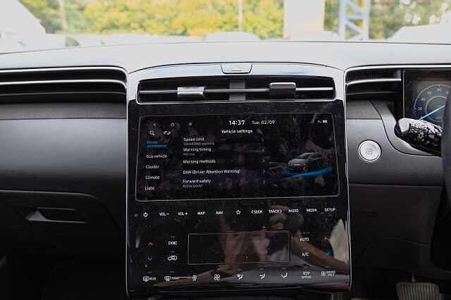 Hyundai TUCSON 1.6 TGDi Hybrid 230 Premium 5dr 2WD Auto