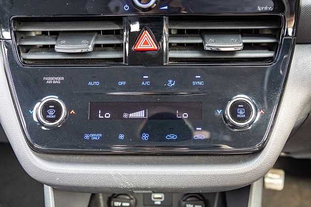 Hyundai IONIQ 1.6 GDi Hybrid Premium 5dr DCT