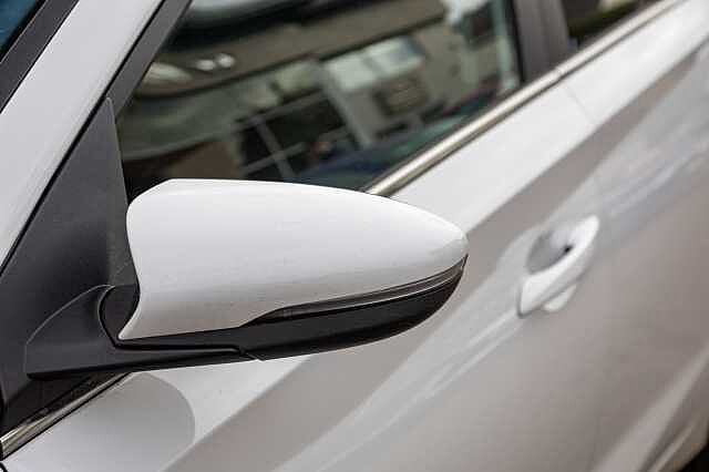 Hyundai i20 1.0T GDi Premium 5dr DCT