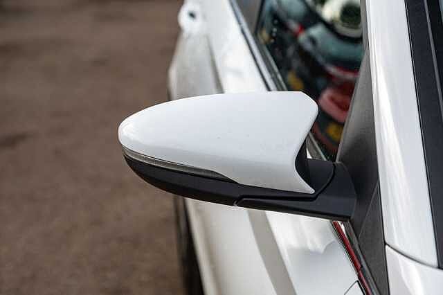 Hyundai i20 1.0T GDi Premium 5dr DCT