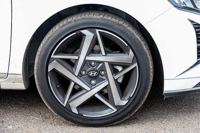 Hyundai i20 1.0T GDi Premium 5dr DCT