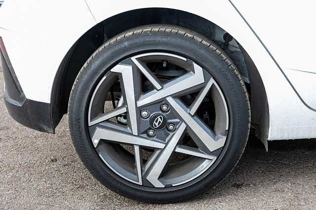 Hyundai i20 1.0T GDi Premium 5dr DCT