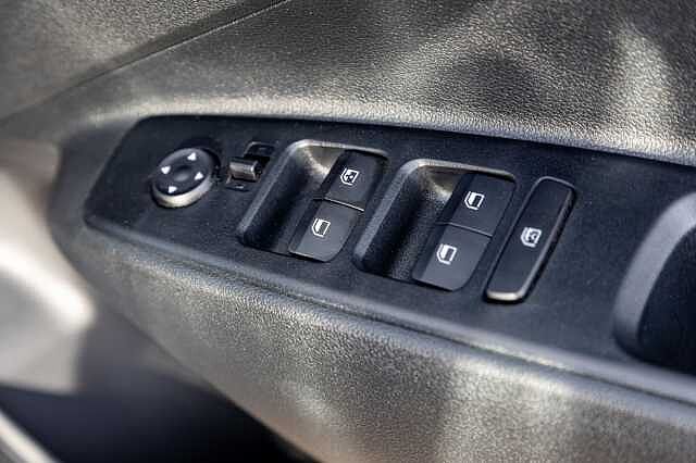 Hyundai i10 1.0 MPi SE Connect 5dr