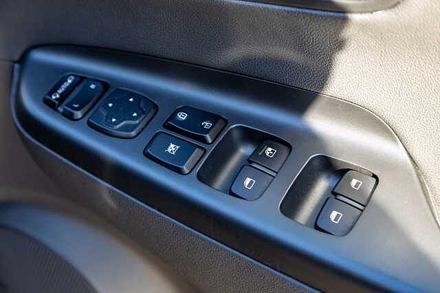 Hyundai KONA 1.6 GDi Hybrid Ultimate 5dr DCT