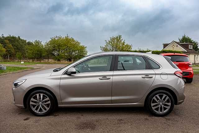 Hyundai i30 1.0T GDI SE Nav 5dr