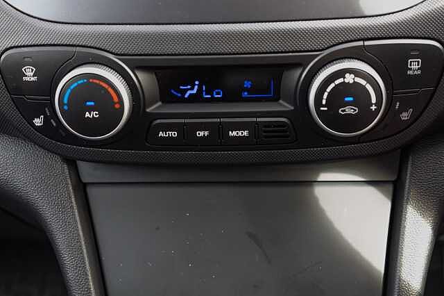 Hyundai i10 1.2 Premium SE 5dr