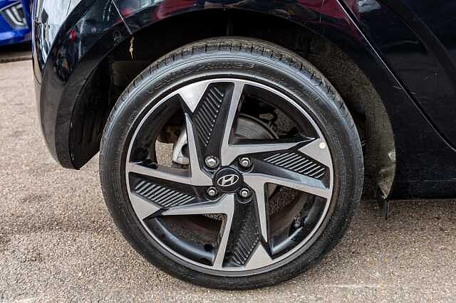 Hyundai i10 1.2 MPi Premium 5dr