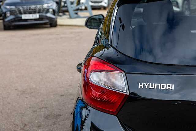 Hyundai i10 1.2 MPi Premium 5dr