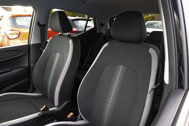 Hyundai i10 1.2 MPi Premium 5dr