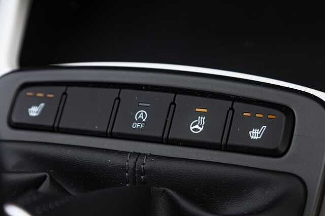 Hyundai i10 1.2 MPi Premium 5dr