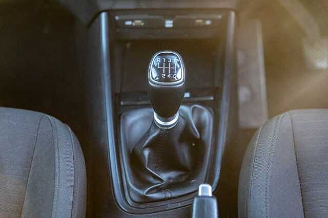 Hyundai i20 1.0T GDi 48V MHD SE Connect 5dr