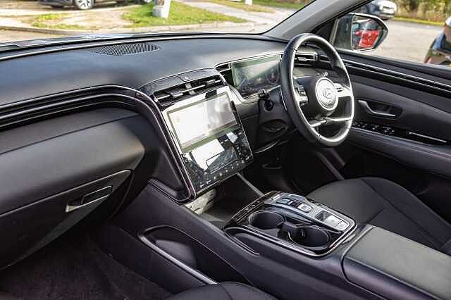 Hyundai TUCSON 1.6 TGDi Hybrid 230 SE Connect 5dr 2WD Auto Silver