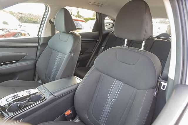 Hyundai TUCSON 1.6 TGDi Hybrid 230 SE Connect 5dr 2WD Auto Silver