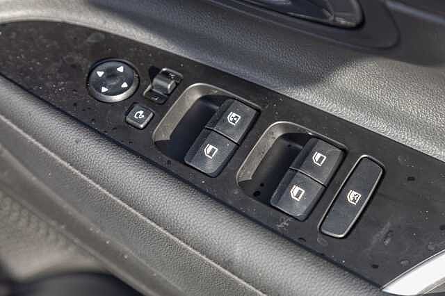 Hyundai i20 1.0T GDi Premium 5dr