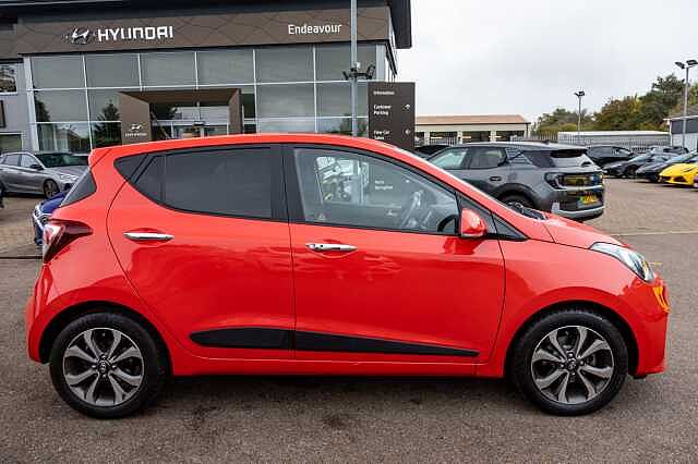 Hyundai i10 1.2 Premium SE 5dr Auto