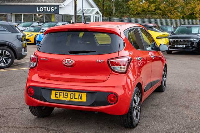 Hyundai i10 1.2 Premium SE 5dr Auto