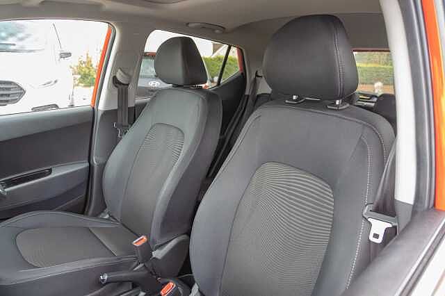 Hyundai i10 1.2 Premium SE 5dr Auto