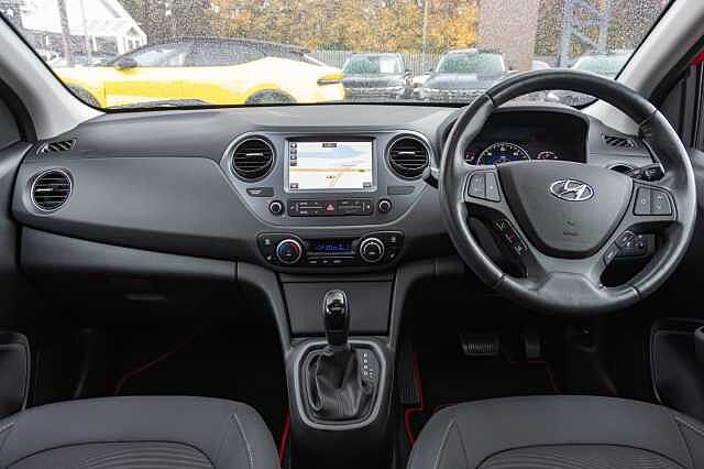 Hyundai i10 1.2 Premium SE 5dr Auto