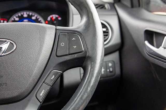 Hyundai i10 1.2 Premium SE 5dr Auto