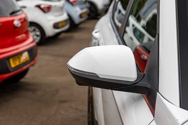 Hyundai KONA 1.6 Hybrid 129 Ultimate 5dr DCT