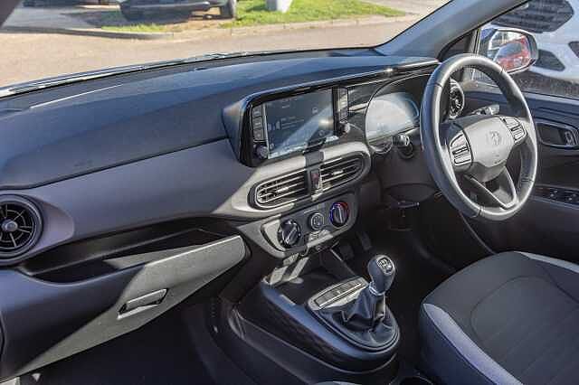 Hyundai i10 1.0 Advance 5dr