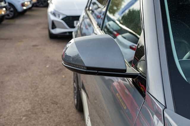 Hyundai IONIQ 5 160kW Ultimate 73 kWh 5dr Auto