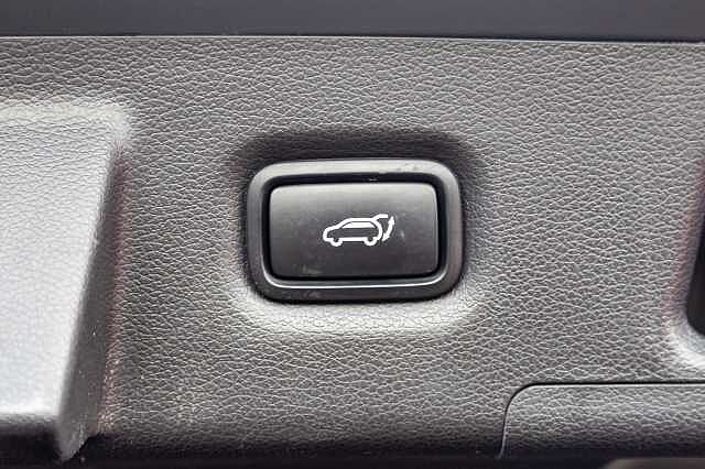 Hyundai SANTA FE 1.6 TGDi Plug-in Hybrid Premium 5dr 4WD Auto