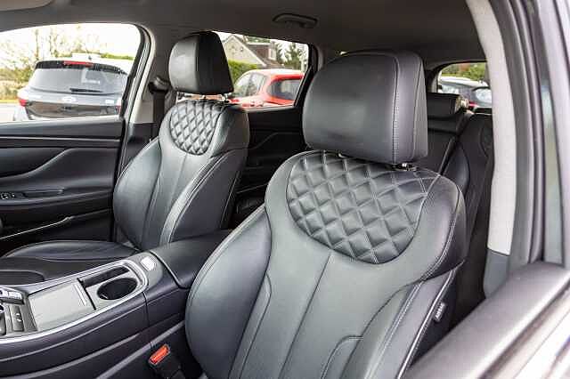 Hyundai SANTA FE 1.6 TGDi Plug-in Hybrid Premium 5dr 4WD Auto