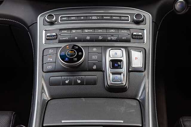 Hyundai SANTA FE 1.6 TGDi Plug-in Hybrid Premium 5dr 4WD Auto