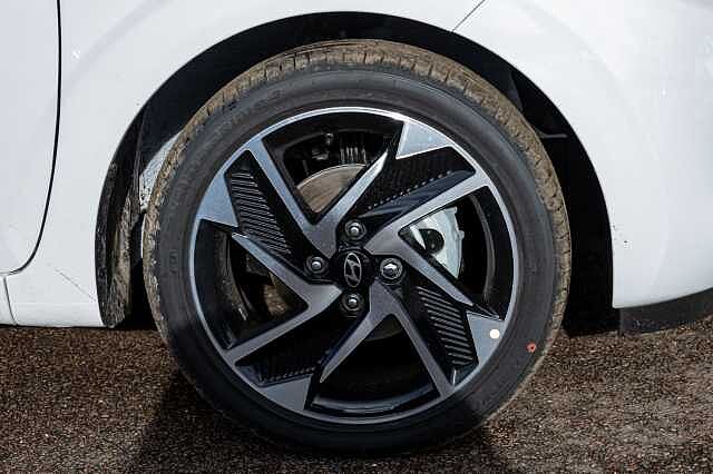 Hyundai i10 1.2 [79] Premium 5dr Auto [Nav]