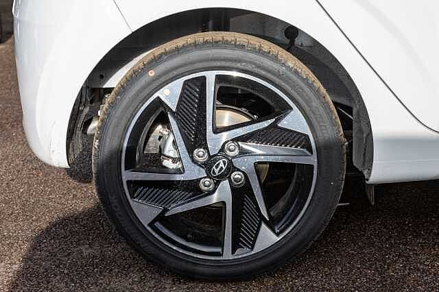 Hyundai i10 1.2 [79] Premium 5dr Auto [Nav]