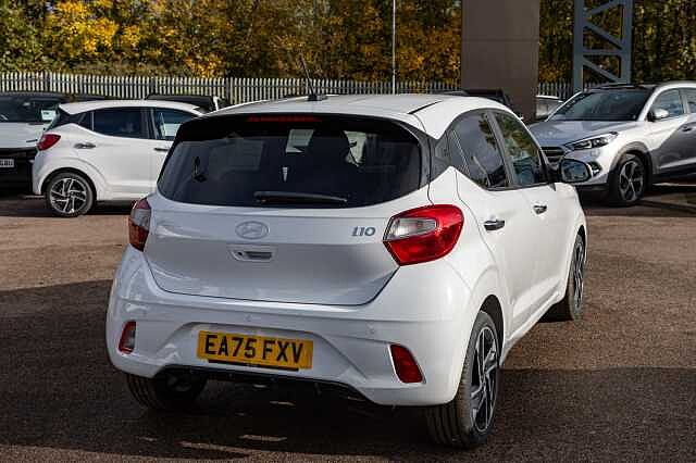 Hyundai i10 1.2 [79] Premium 5dr Auto [Nav]