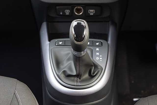 Hyundai i10 1.2 [79] Premium 5dr Auto [Nav]