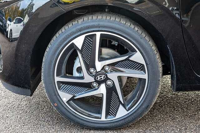 Hyundai i10 1.2 [79] Premium 5dr Auto [Nav]