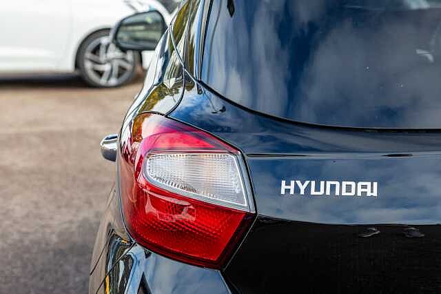 Hyundai i10 1.2 [79] Premium 5dr Auto [Nav]
