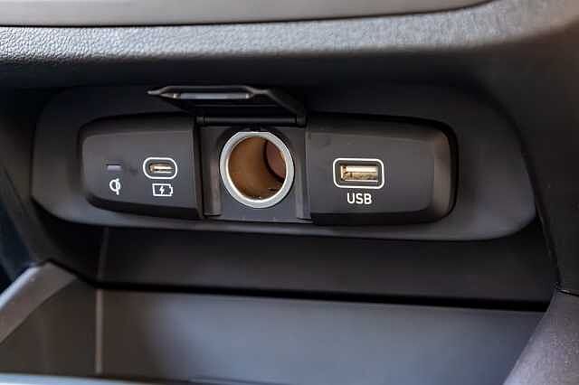 Hyundai i10 1.2 [79] Premium 5dr Auto [Nav]