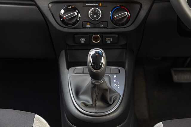 Hyundai i10 1.2 [79] Advance 5dr Auto [Nav]